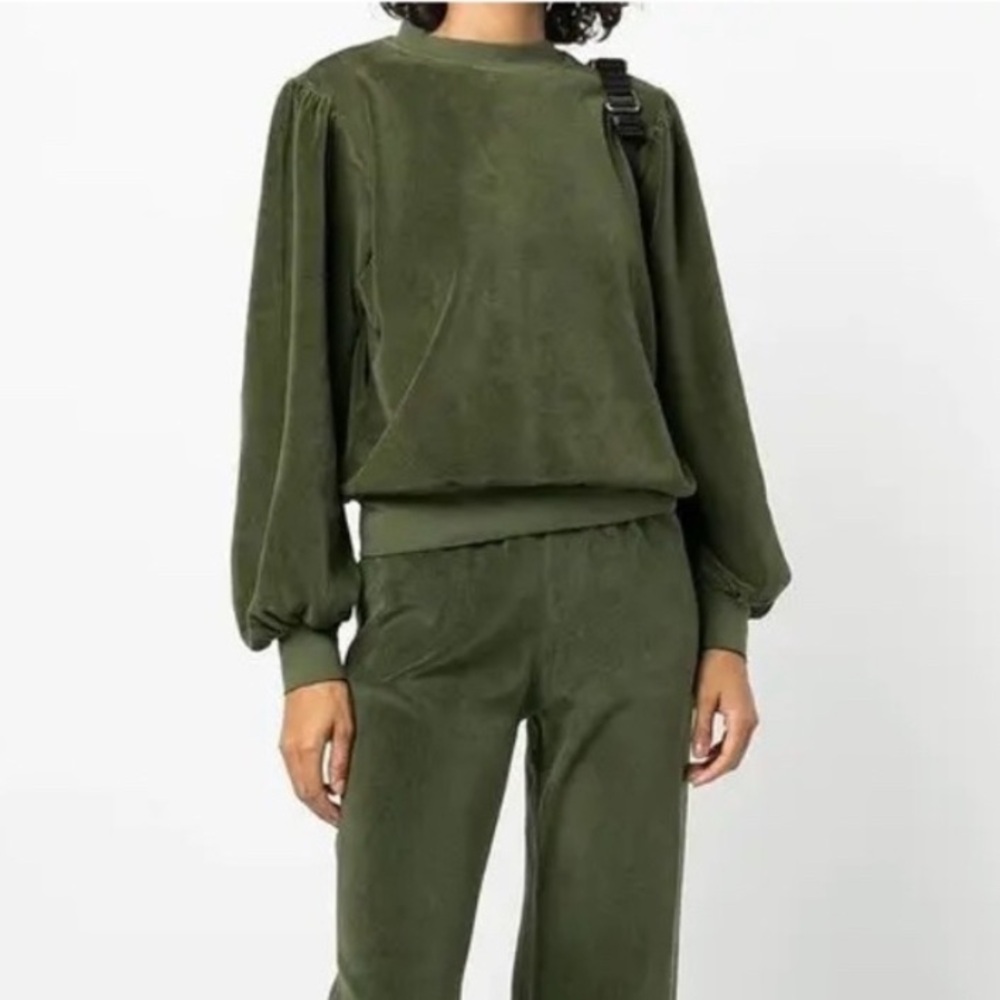 Suzi Kondi Crewneck (Dunmore)